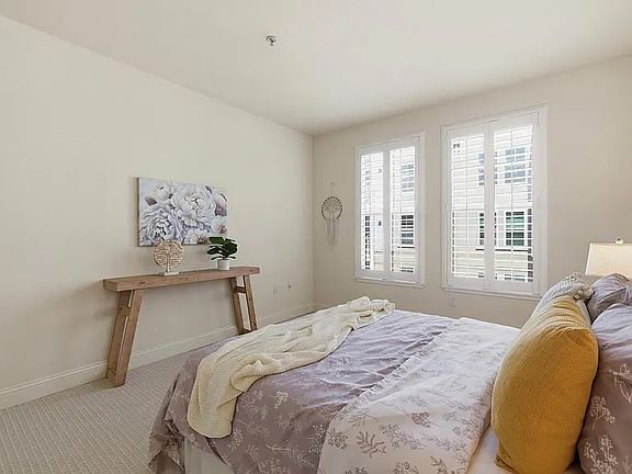 3rd image of 3901 Lick Mill Blvd APT 326