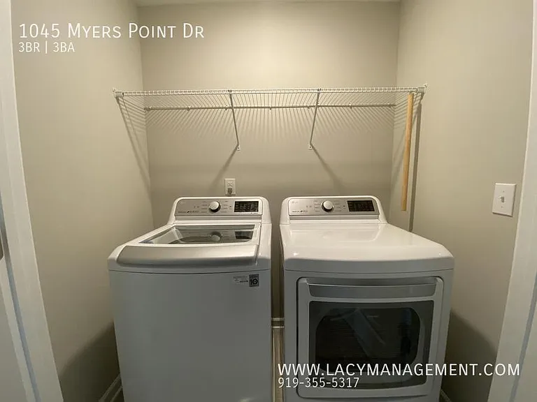 1045 Myers Point Dr — Photo 16