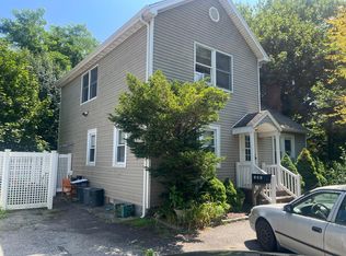 123 Jefferson Dr, Mastic Beach, NY 11951