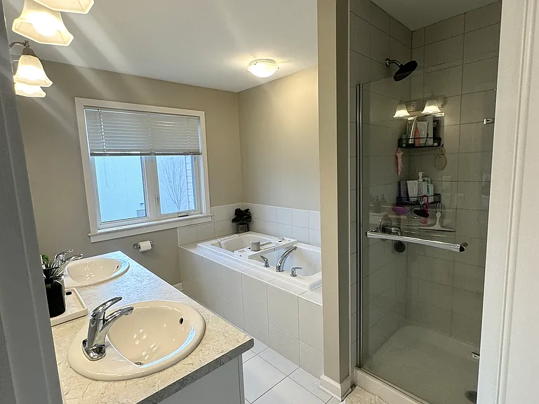 949 Stonewalk Dr — Photo 5
