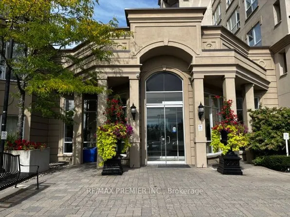 2 Maison Parc Ct #712, Vaughan, ON L4J 9K4