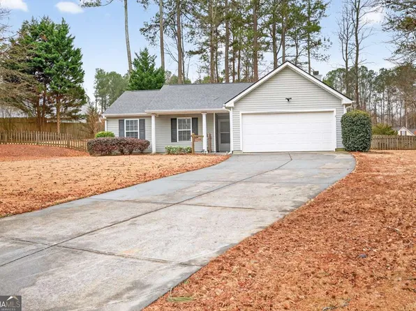 1202 Benton Ct, Bethlehem, GA 30620