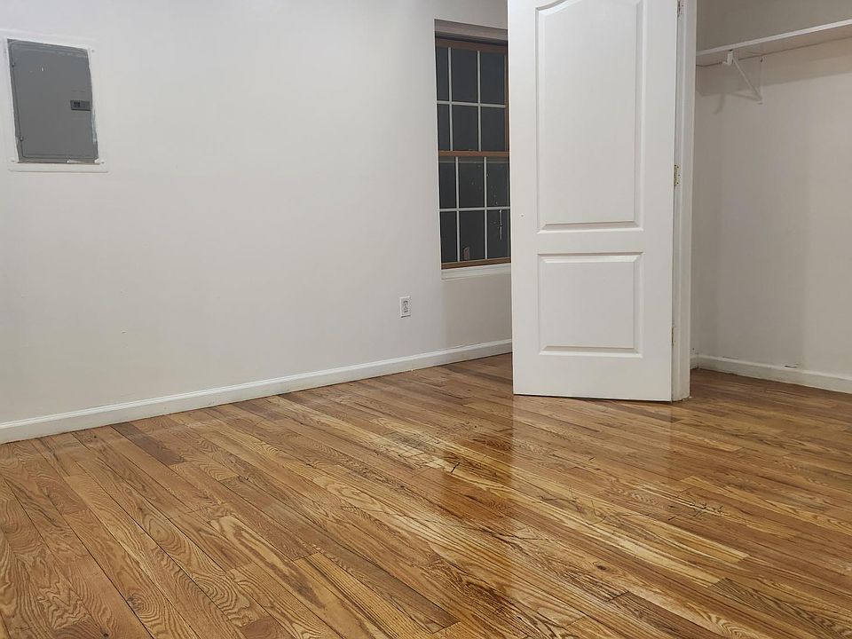 1st image of 297 W Grand Ave #1
