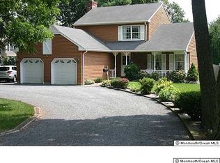 450 Leonardville Rd, Belford, NJ 07718