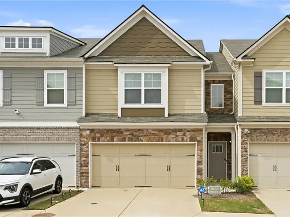 7757 Medieval St, Fairburn, GA 30213