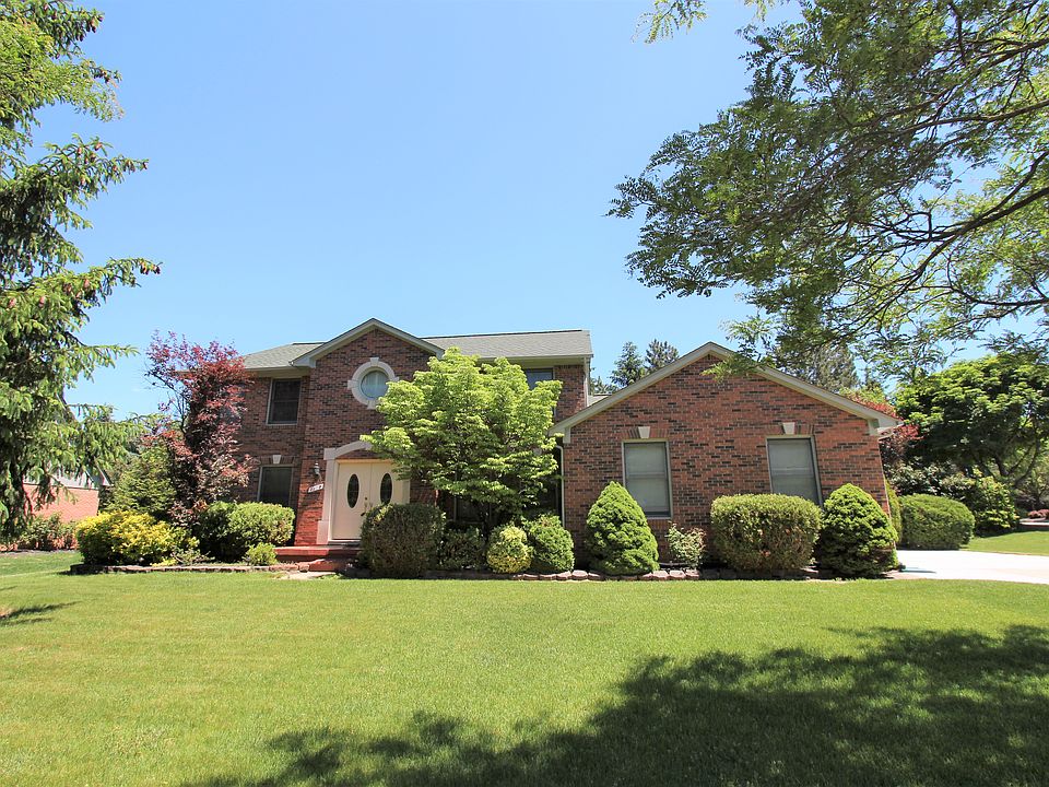 1st image of 22118 Antler Dr