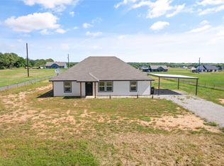 941 Erwin Rd, Poolville, TX 76487