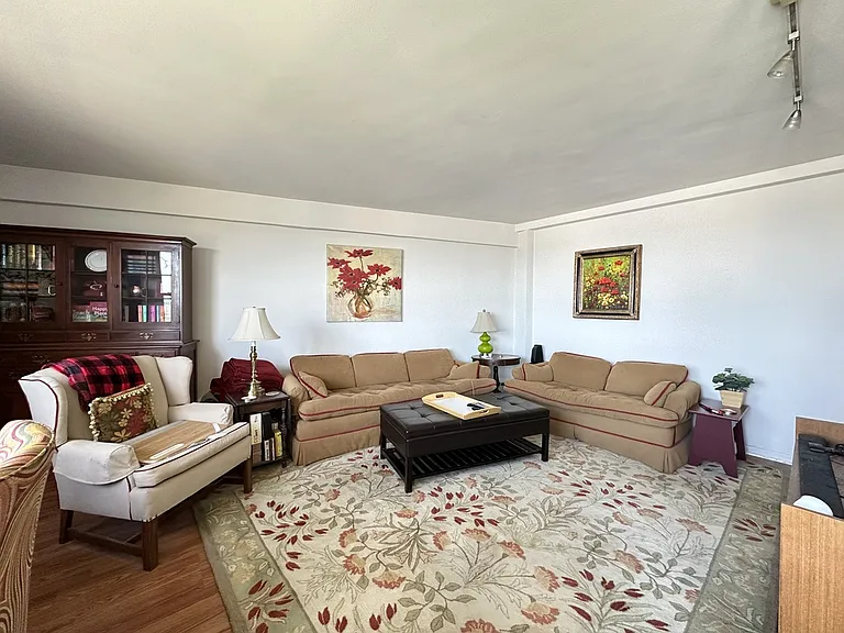 3410 N Lake Shore Dr #F13 — Photo 12