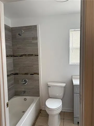 4121 Duplessis St #C — Photo 5