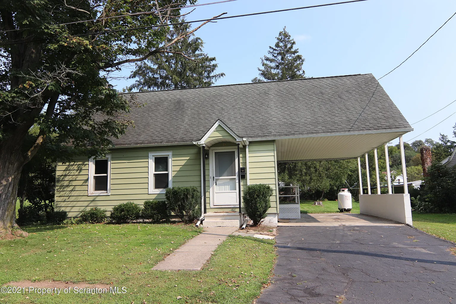 150 Spruce St photo 1