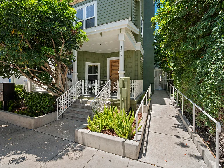1632 Union St #4 — Photo 33