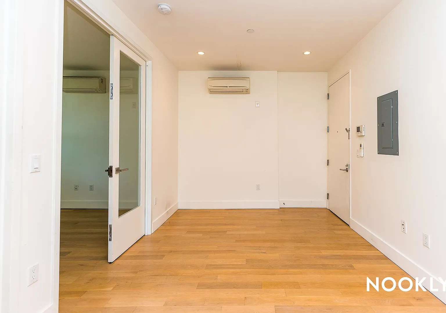 829 Willoughby Avenue — Photo 4