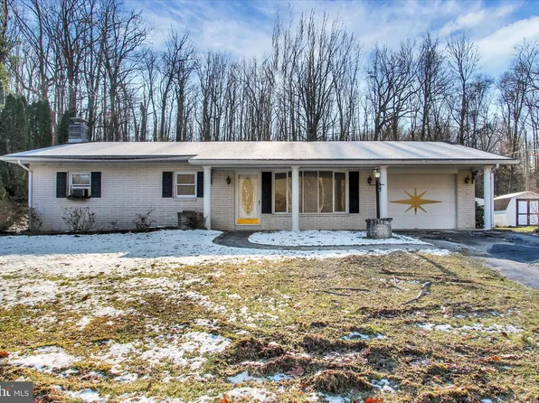 4953 Blooming Grove Rd, Glenville, PA 17329