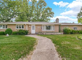 749 Memory Ln, Hobart, IN 46342