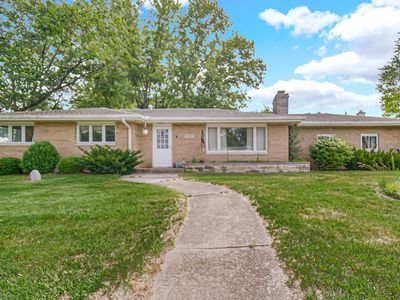 749 Memory Ln, Hobart, IN, 46342