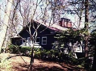 6 Lake Circle Dr, New Fairfield, CT 06812