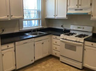 97 Crescent St, Auburndale, MA 02466