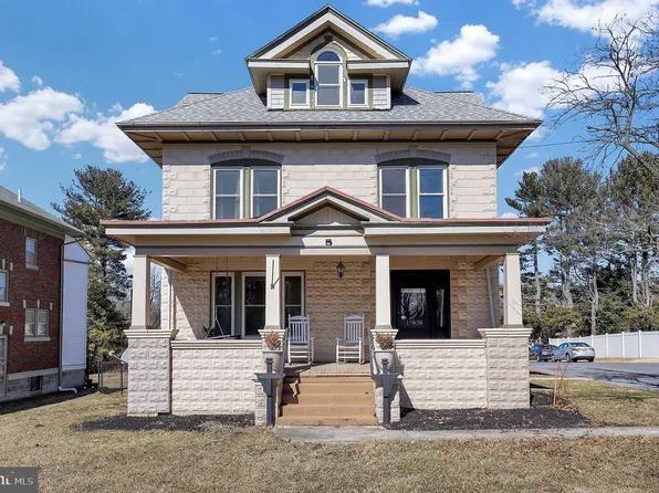 17838 Virginia Ave, Hagerstown, MD 21740