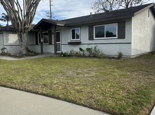 804 Barton Ave, Camarillo, CA 93010