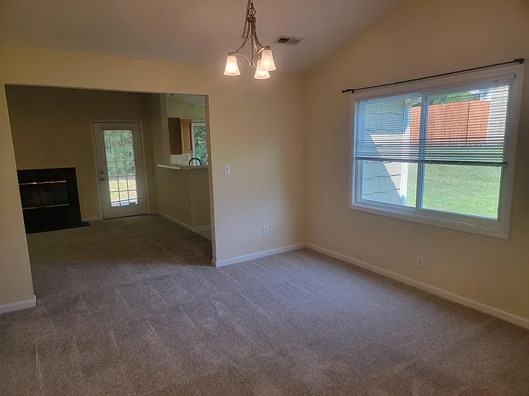 4200 Pin Oak Dr — Photo 16