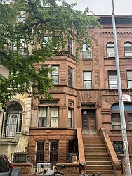 1160 Dean Street, #PARLOR