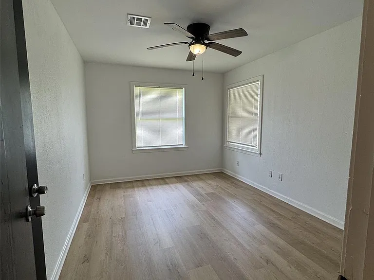 612 Sunset Ln — Photo 14