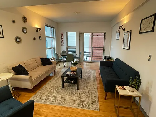 306 E State St #403 Photo 1