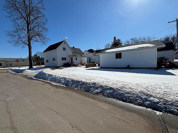 2nd image of 620 N State St