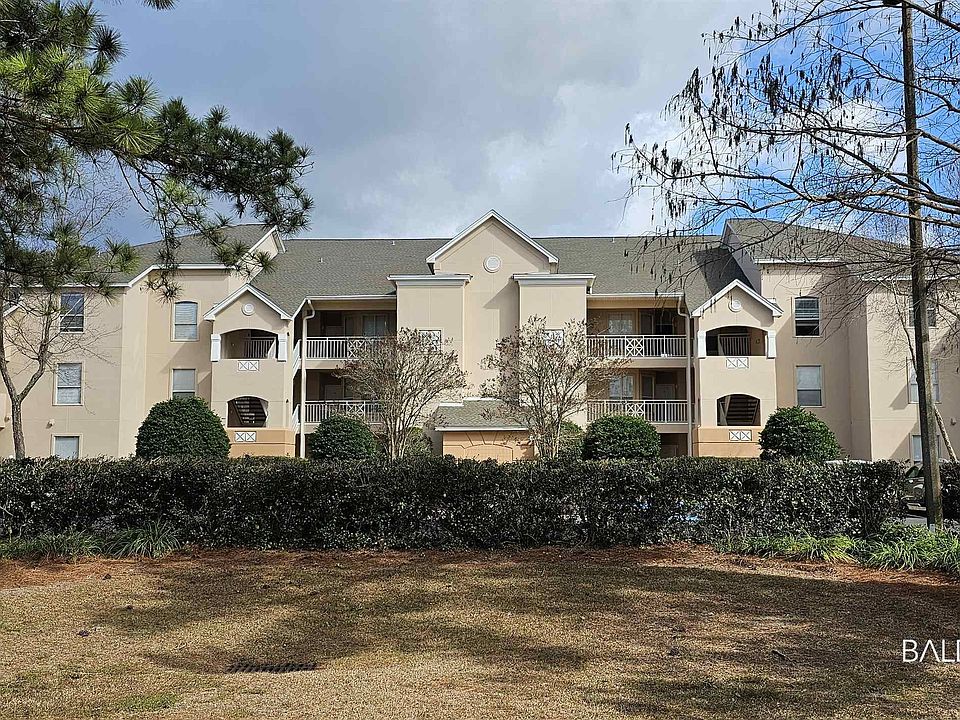 1st image of 3736 Cypress Point Dr APT 302B