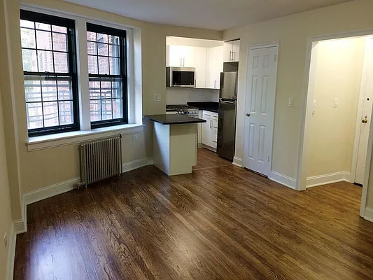 Rented by Coda Real Estate NYC | media 9