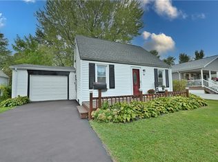 53 Larch Rd, Buffalo, NY 14226