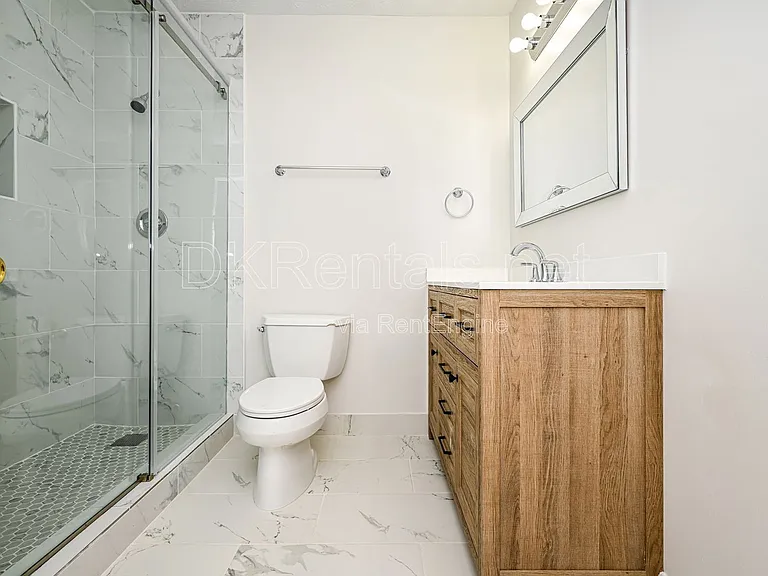 2807 Hickory Ln — Photo 13