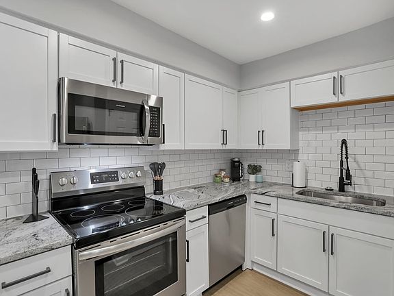 3rd image of 380 Forest St #D