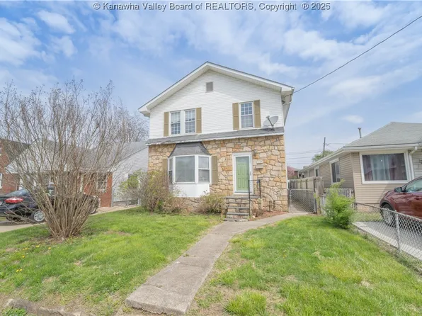 1322 W Virginia Ave, Dunbar, WV 25064