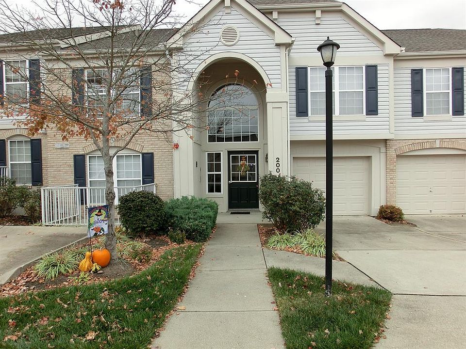 1st image of 200 Gateway Dr
