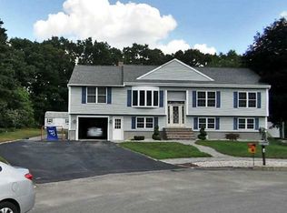14 Thompson Dr, Coventry, RI 02816