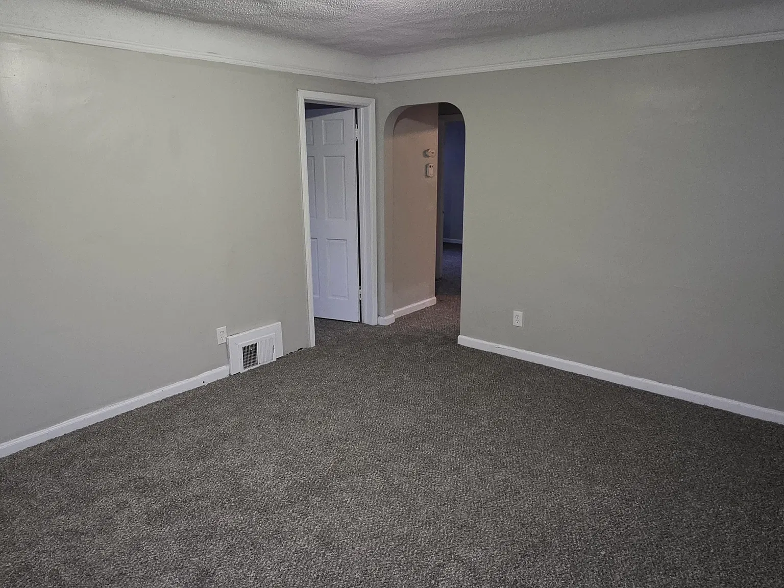 8252 Grandville Avenue - 1 — Photo 3