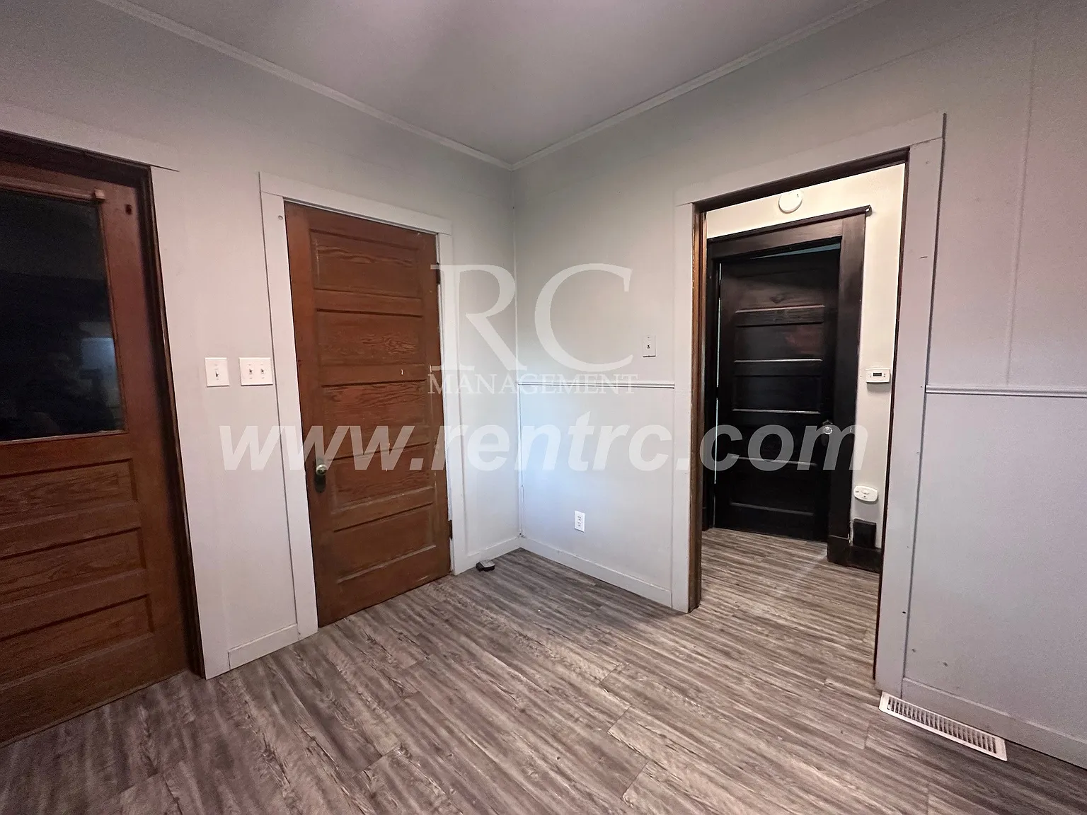 5 bed, 1650 sqft, $1,150 — Photo 3
