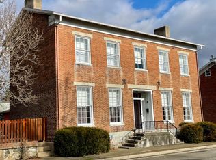 29 E Dayton St, West Alexandria, OH 45381