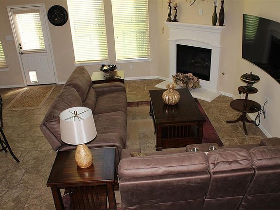5th image of 319 Kendall Crest Dr