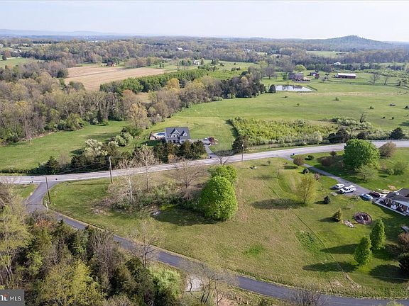4th image of 680 Barlow Greenmount Rd