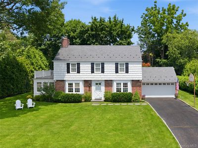 107 Dogwood Lane, Manhasset, NY, 11030