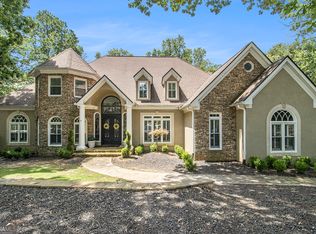 240 Wicklawn Way, Roswell, GA 30076