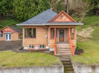 320 W Valley Hwy E, Edgewood, WA 98372