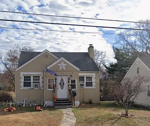 50 Crestwood Blvd Photo 1