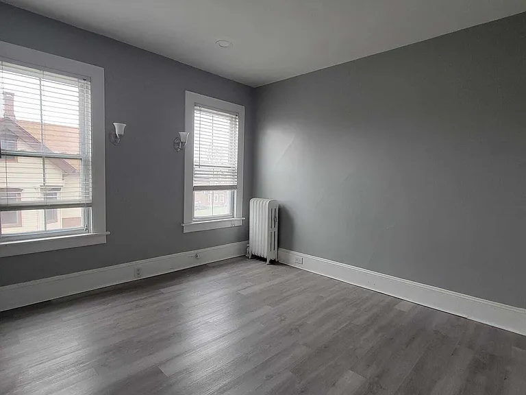 126 Winthrop St #2 — Photo 9