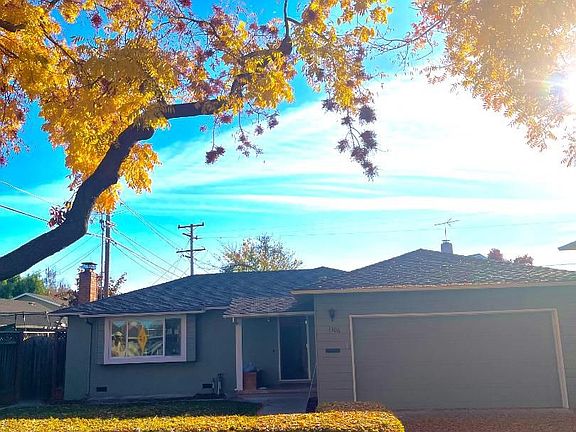 3rd image of 1106 Merrimac Dr