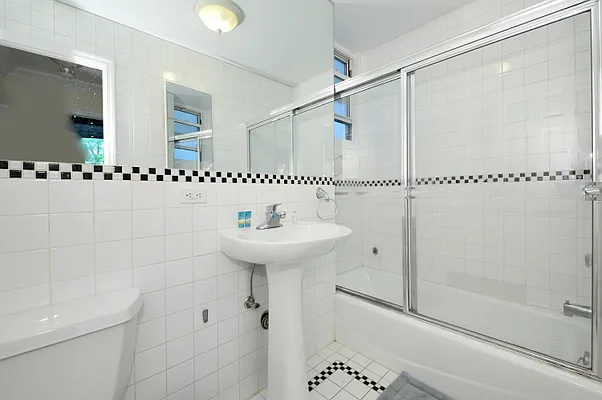 Rented by Corcoran | media 69