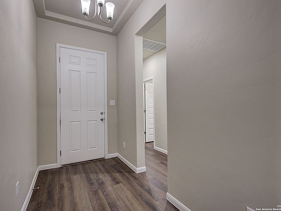 5th image of 3509 Tripps Place