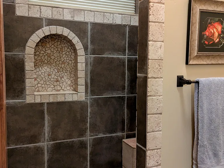 2394 W Valley View Dr #2 — Photo 13